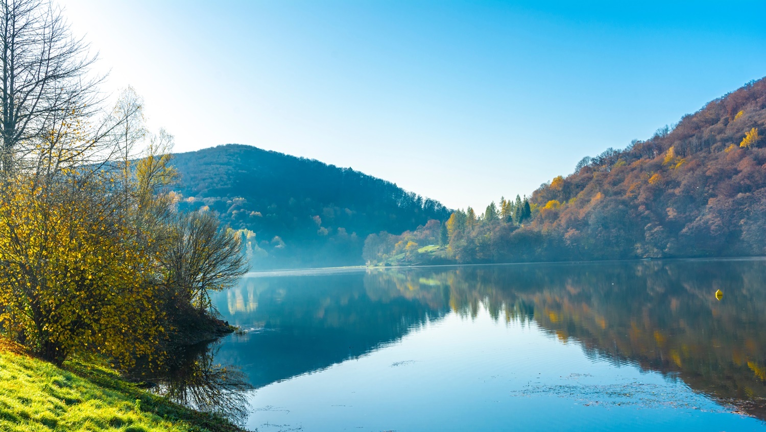 jezioro w Bieszczadach