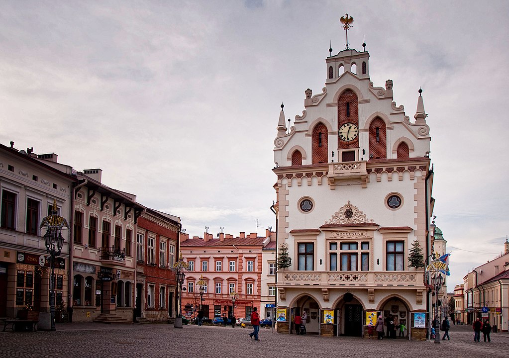 Ukryte perły Podkarpacia: atrakcje, które cię zaskoczą