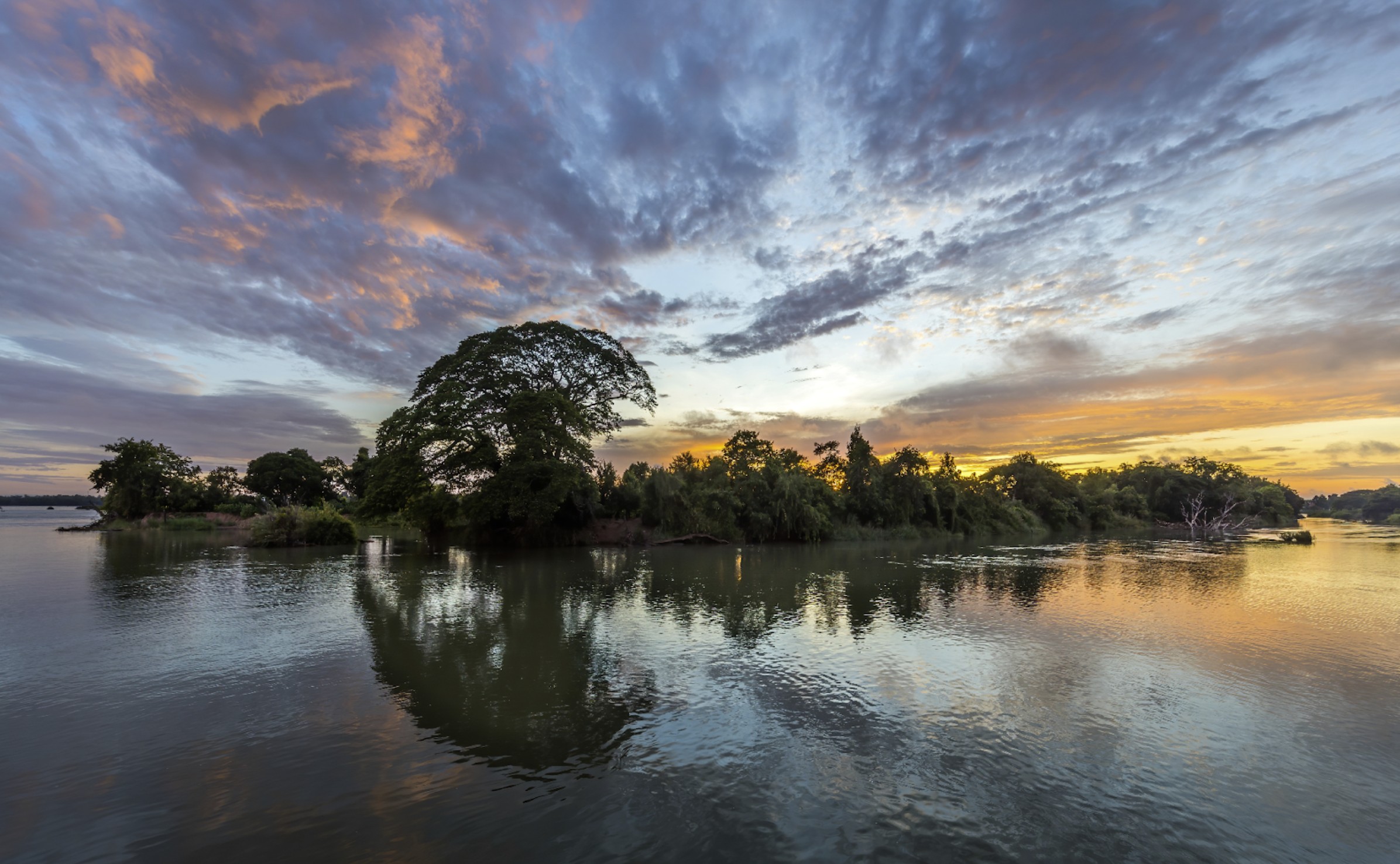 Olsztyn między taflami wody