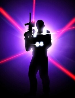 Gra w laserowy paintball na wieczorze kawalerskim