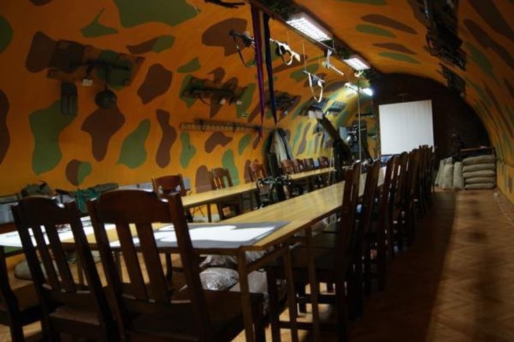 sala konferencyjna na strzelnicy