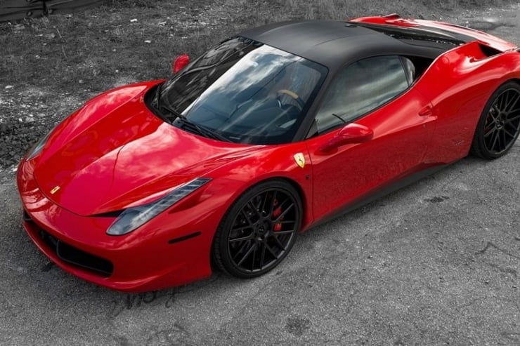 Następca legendarnego F430