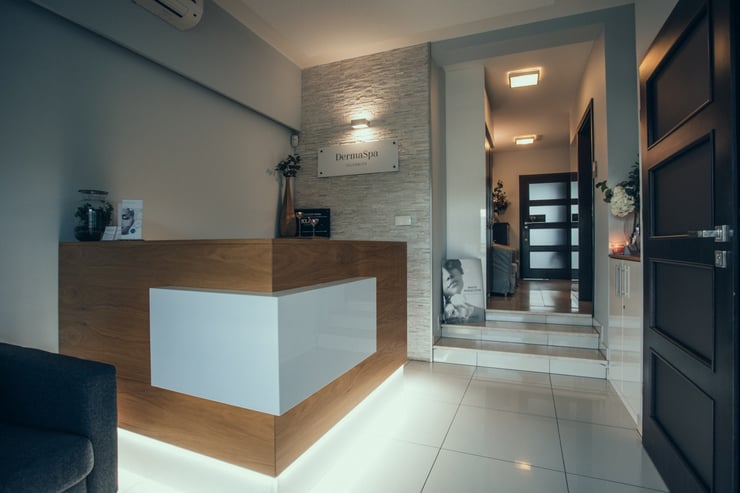 recepcja w salonie spa