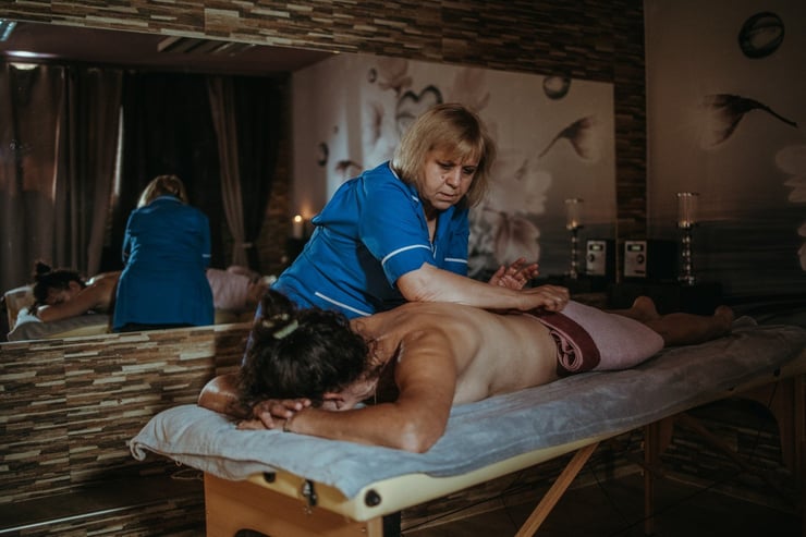 masaż pleców